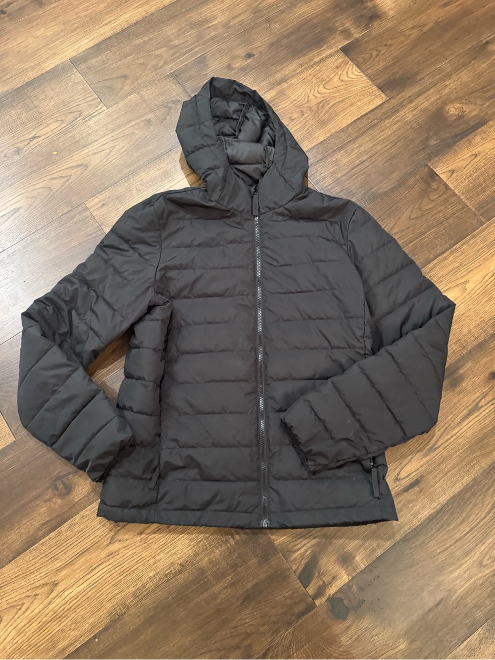 Old Navy Black Quilted Puffer Jacket with Hood